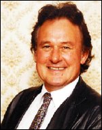 Pat Harrow (Cr)
